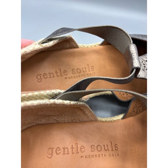 Gentle Souls Kenneth Cole Womens‎ Sandals 9 Peep Toe Metallic Leather Wedge Luci - Picture 4 of 9